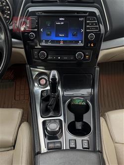 نيسان ماكسيما